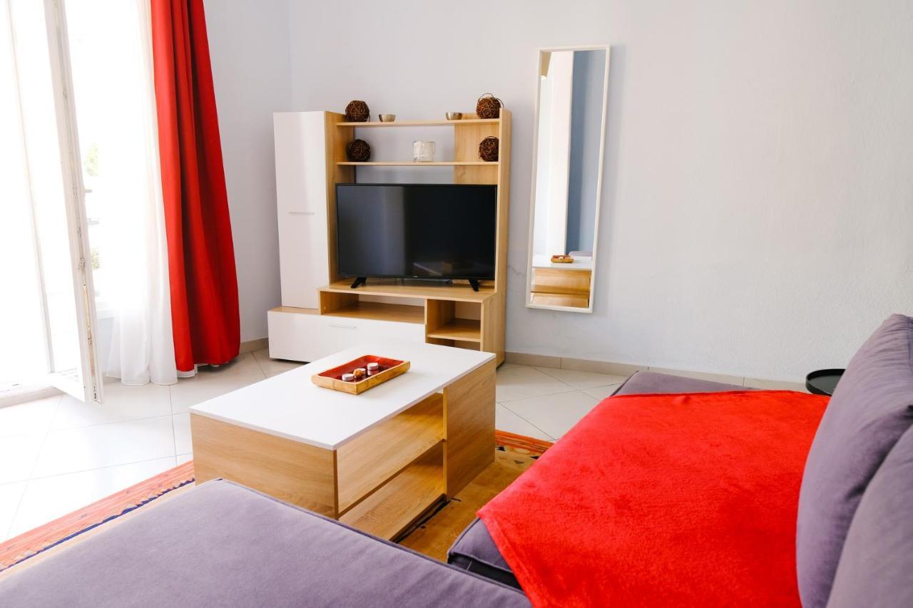 Violet City Center Apartments Kavála Exterior photo